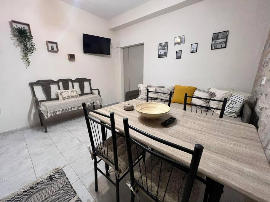 Λαγκάδι Μάνης Appartement Koíta Buitenkant foto